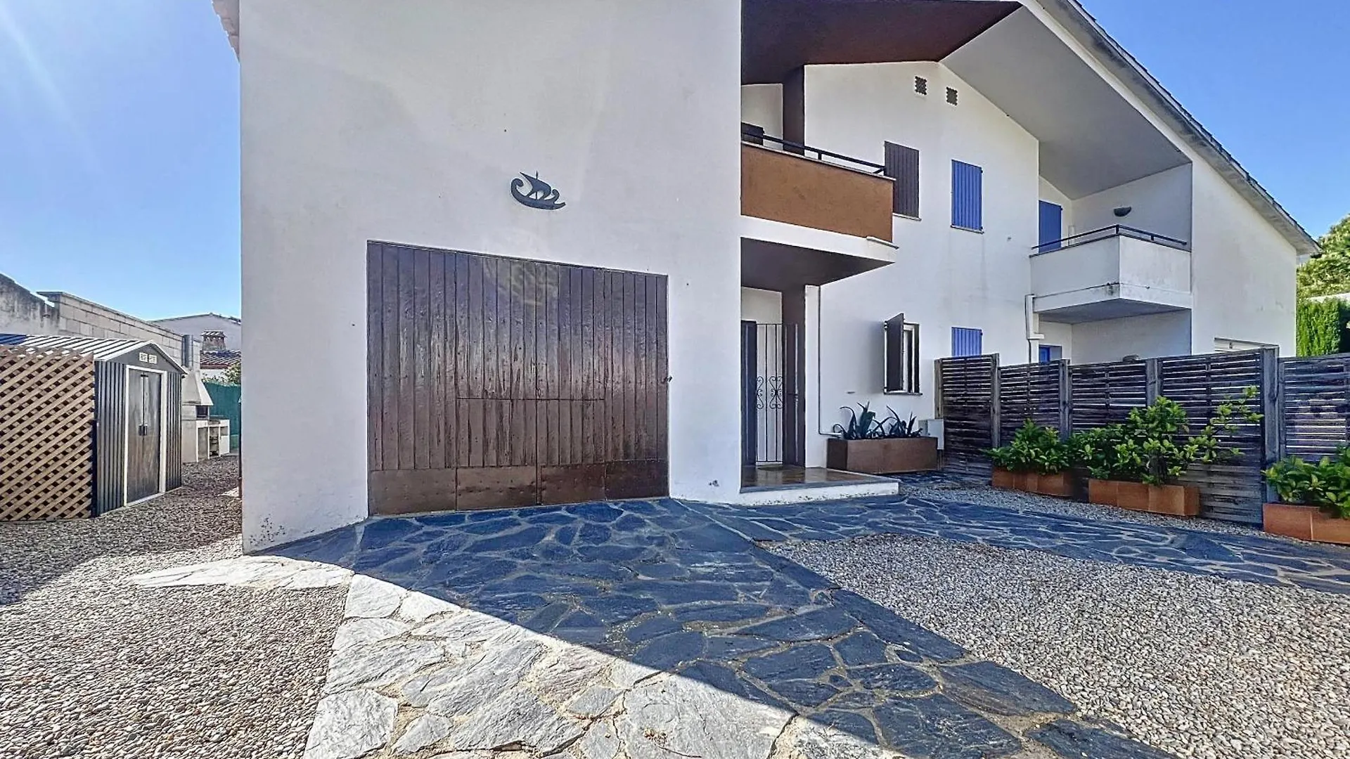 Сasa de vacaciones Peni 168A - Belle Maison Avec Piscine Ampuriabrava