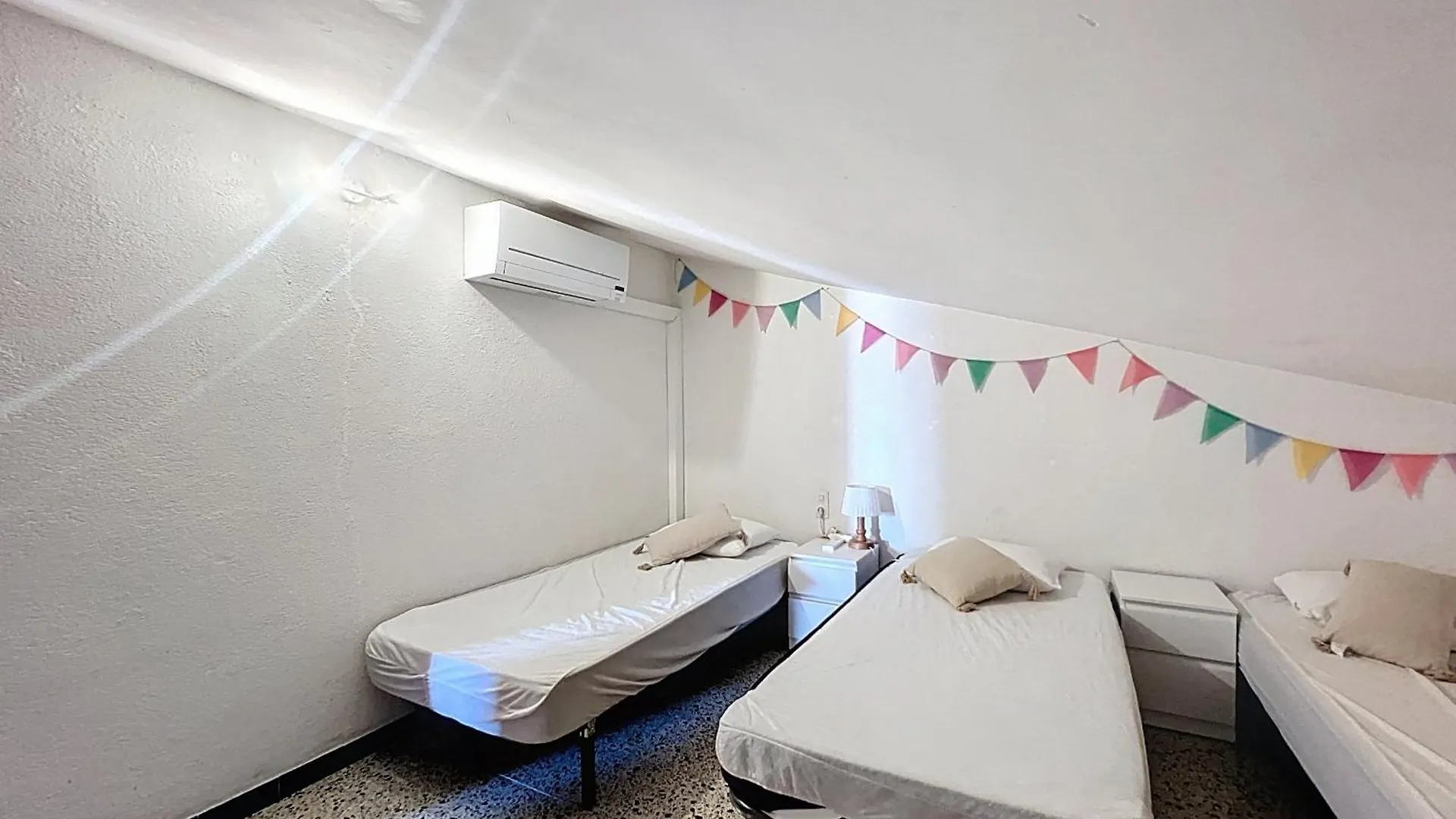 Сasa de vacaciones Peni 168A - Belle Maison Avec Piscine Ampuriabrava España
